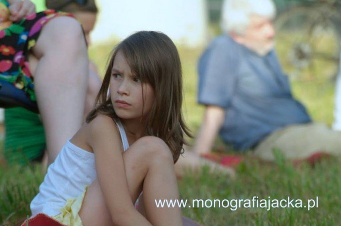 szyszak-zagra-dla-monografii-dworu-czarne-foto-47820
