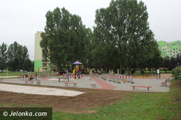 dzis-otwieraja-plac-zabaw-i-siownie-na-zabobrzu-foto-47877