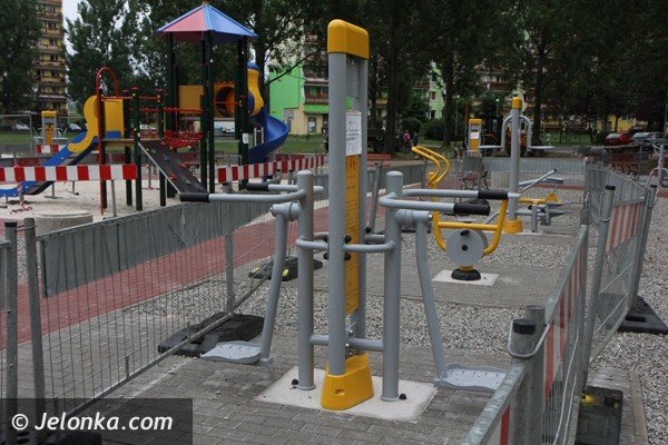 dzis-otwieraja-plac-zabaw-i-siownie-na-zabobrzu-foto-47877