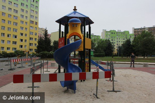 dzis-otwieraja-plac-zabaw-i-siownie-na-zabobrzu-foto-47877
