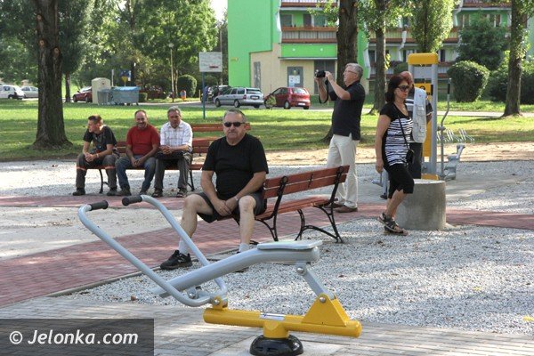 mieszkancy-chwala-plac-rekreacyjny-na-zabobrzu-foto-47885