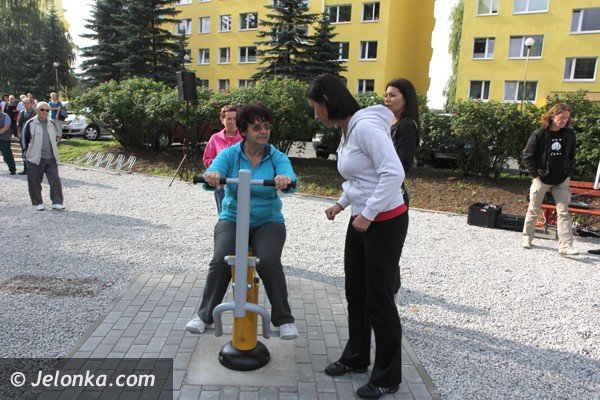 mieszkancy-chwala-plac-rekreacyjny-na-zabobrzu-foto-47885