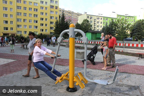 mieszkancy-chwala-plac-rekreacyjny-na-zabobrzu-foto-47885
