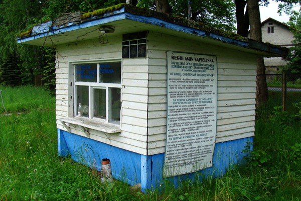 park-rozrywki-na-terenie-starego-basenu-47939