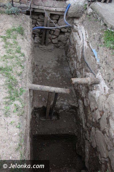 czego-archeolodzy-szukaja-przy-wiezy-w-siedlecinie-foto-47946