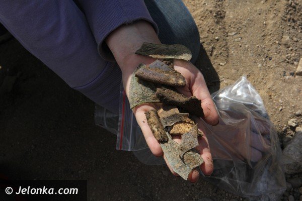czego-archeolodzy-szukaja-przy-wiezy-w-siedlecinie-foto-47946