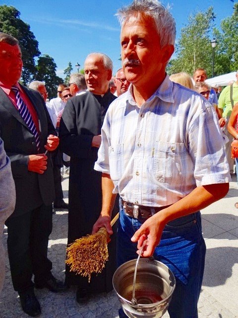 festyn-na-otwarcie-zespou-pocysterskiego-foto-47969