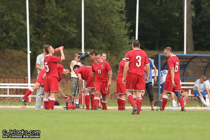 faworyt-wyjezdza-z-lubanskiej-bez-punktow-foto-47976