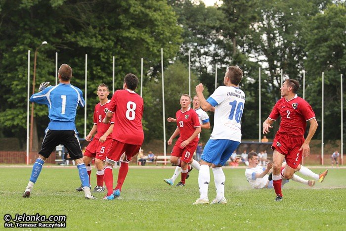 faworyt-wyjezdza-z-lubanskiej-bez-punktow-foto-47976