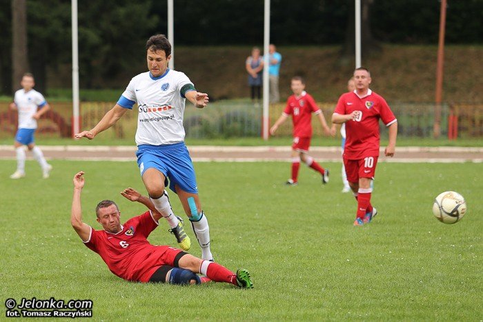 faworyt-wyjezdza-z-lubanskiej-bez-punktow-foto-47976