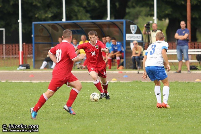 faworyt-wyjezdza-z-lubanskiej-bez-punktow-foto-47976
