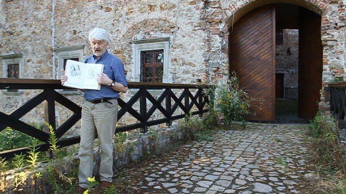 walka-o-monografie-dworu-czarne-na-ostatniej-prostej-foto-48016