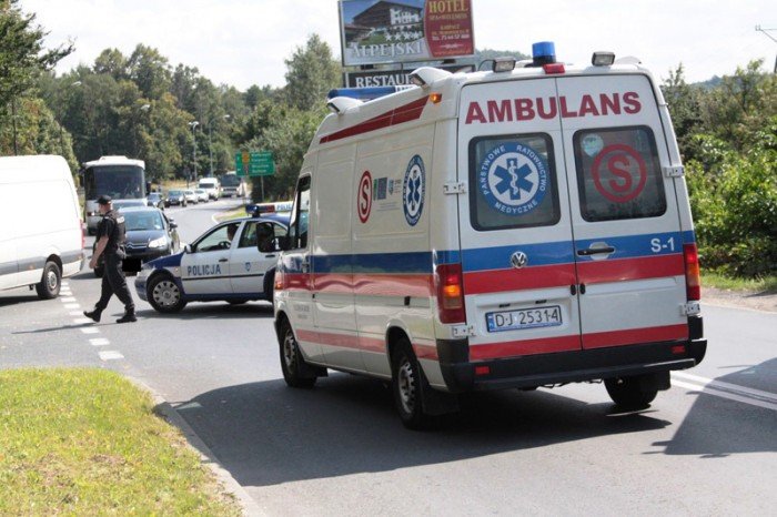 zderzenie-trzech-aut-na-sudeckiej-foto-48058