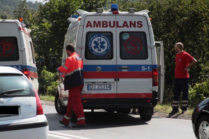 zderzenie-trzech-aut-na-sudeckiej-foto-48058