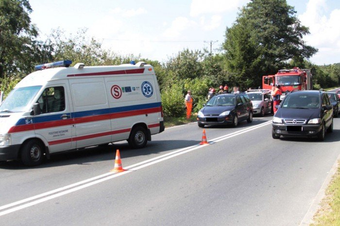 zderzenie-trzech-aut-na-sudeckiej-foto-48058