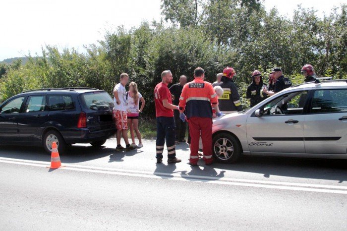 zderzenie-trzech-aut-na-sudeckiej-foto-48058