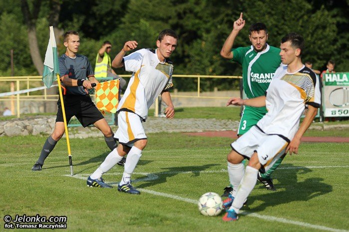 trzy-punkty-zostay-w-kowarach-foto-48059