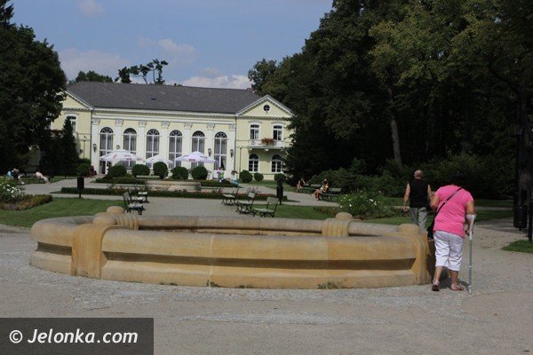 jeleniogorskie-fontanny-w-rozsypce-foto-48073