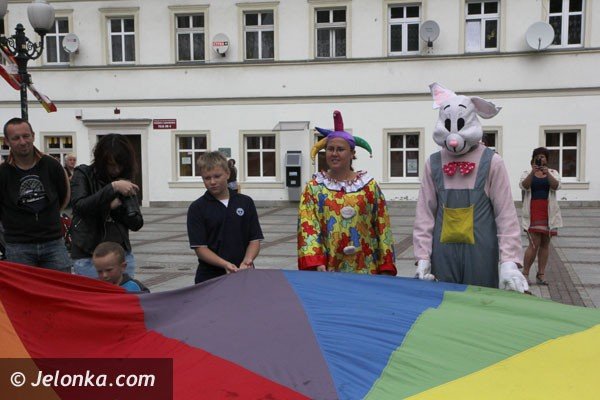 dzieci-chwaliy-festyn-w-cieplicach-foto-48170