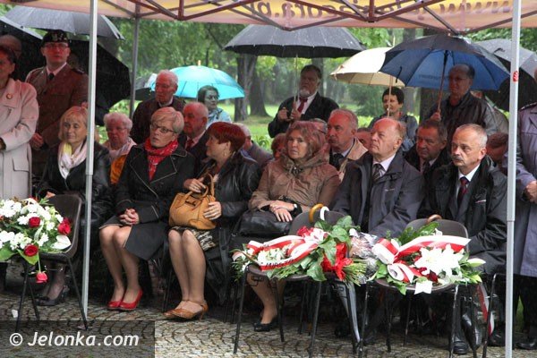 uczcili-pamiec-bohaterow-ii-wojny-swiatowej-foto-48205