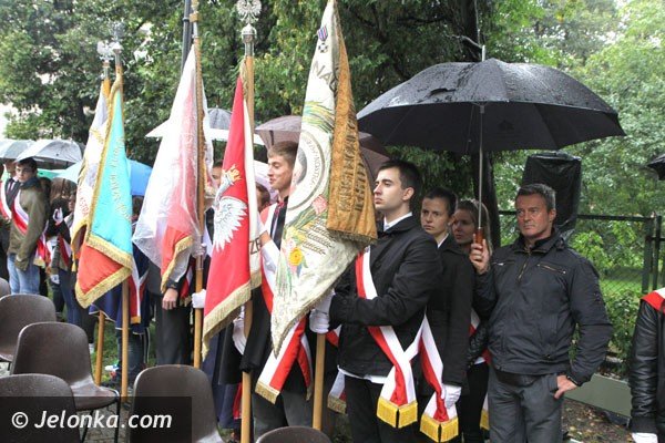 uczcili-pamiec-bohaterow-ii-wojny-swiatowej-foto-48205