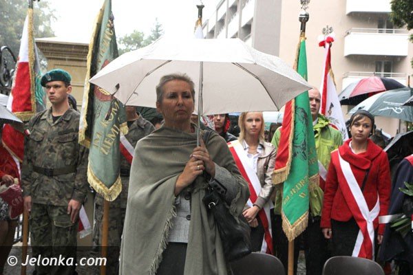 uczcili-pamiec-bohaterow-ii-wojny-swiatowej-foto-48205
