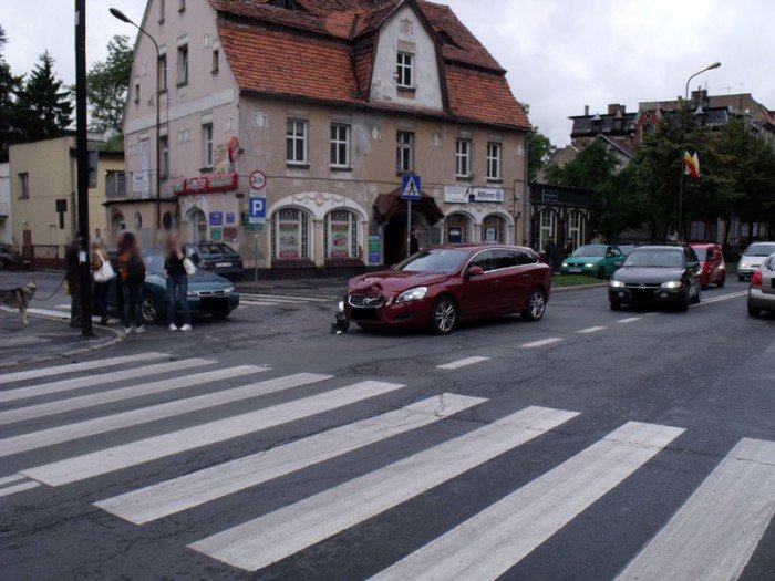 przez-sliskie-drogi-wiecej-kolizji-foto-48212
