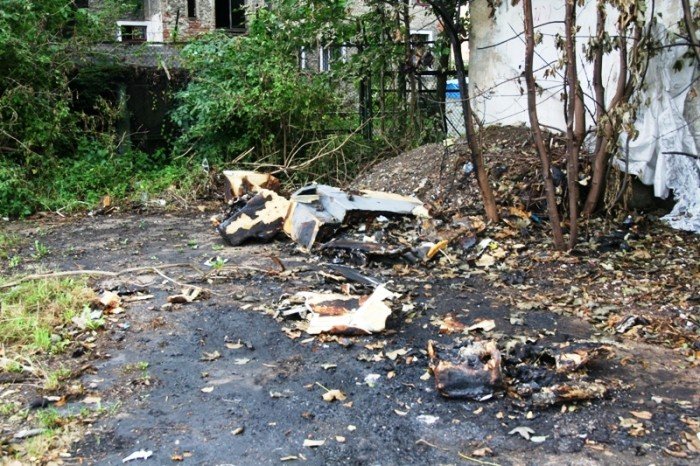 smietnisko-i-zomowisko-w-centrum-miasta-foto-48223