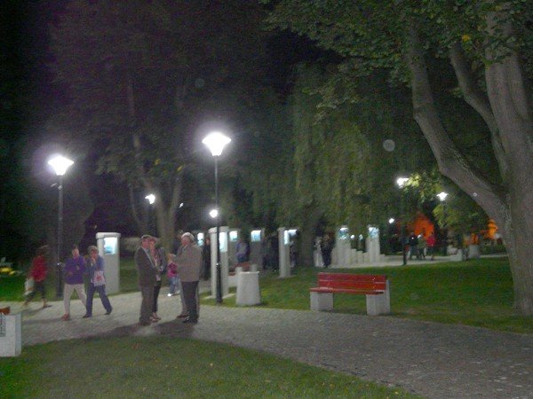 szklany-park-otwarto-w-piechowicach-foto-48262