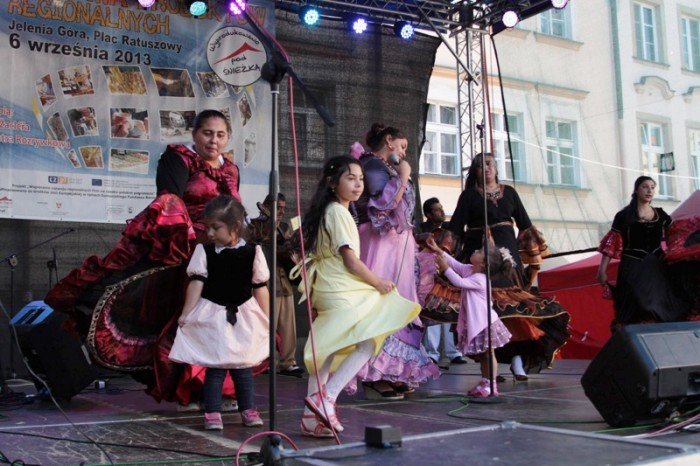 regionalne-przysmaki-i-cuda-na-placu-ratuszowym-foto-48263