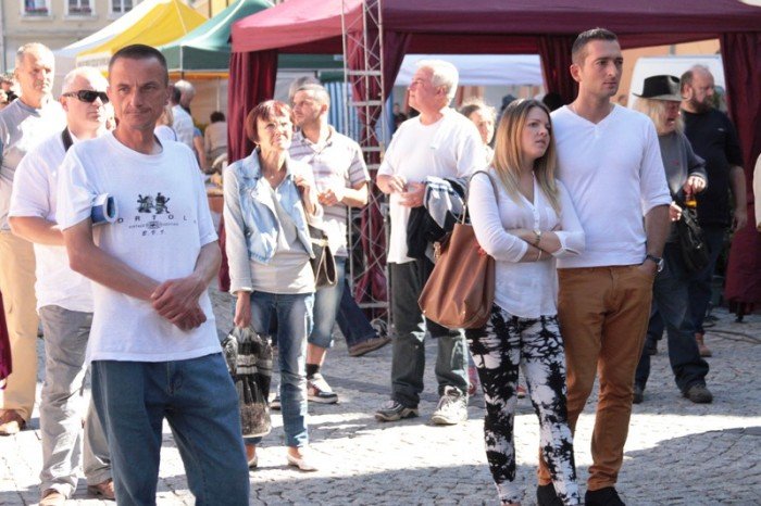 regionalne-przysmaki-i-cuda-na-placu-ratuszowym-foto-48263