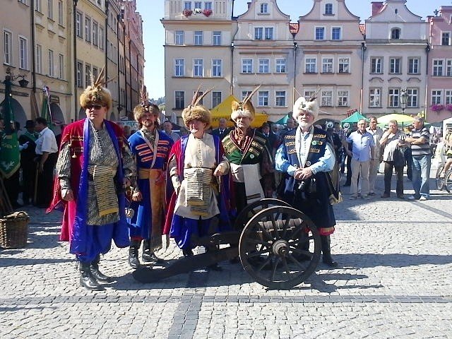 hubertus-na-placu-ratuszowym-swietowali-mysliwi-foto-48273