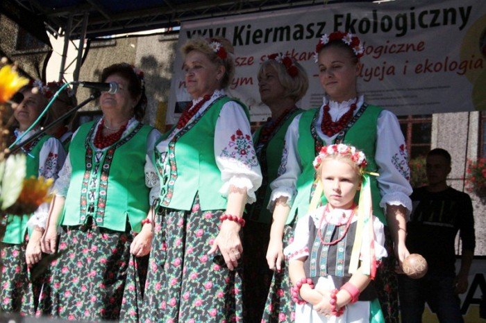 ekologiczne-pysznosci-i-moc-atrakcji-pod-ratuszem-foto-48277