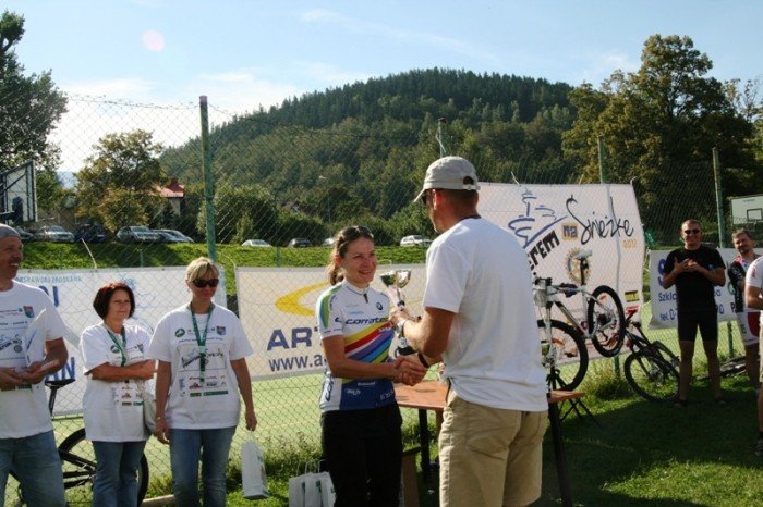 pokonali-siebie-pomogli-innym-czyli-rowerem-na-sniezke-foto-48294