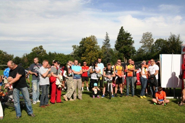 pokonali-siebie-pomogli-innym-czyli-rowerem-na-sniezke-foto-48294