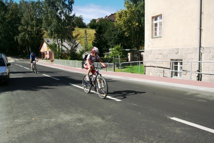 pokonali-siebie-pomogli-innym-czyli-rowerem-na-sniezke-foto-48294