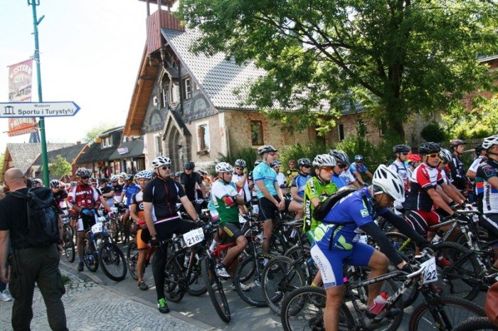 pokonali-siebie-pomogli-innym-czyli-rowerem-na-sniezke-foto-48294