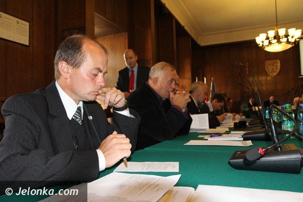 sesja-miejska-pieniadze-zasuzeni-i-nowy-radny-foto-48320