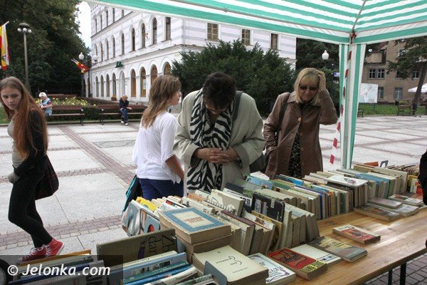 ksiazka-za-grosik-jeszcze-dzis-i-jutro-w-cieplicach-foto-48339