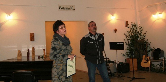 zaklety-w-drewnie-swiat-andrzeja-koralewskiego-foto-48346