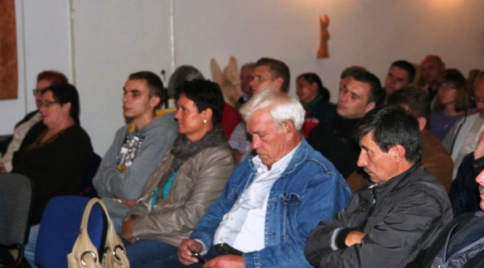 zaklety-w-drewnie-swiat-andrzeja-koralewskiego-foto-48346