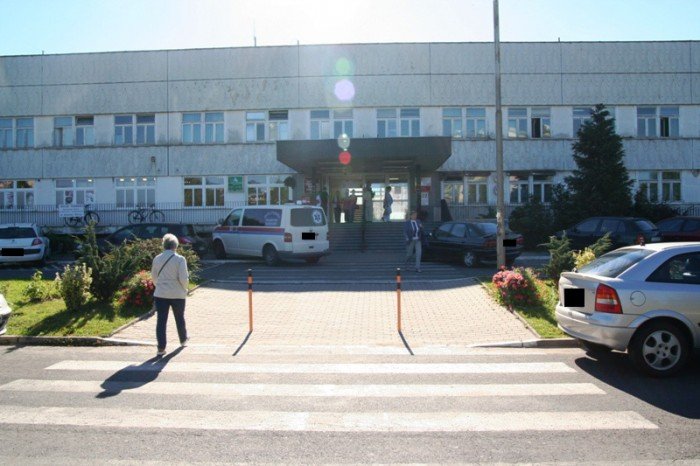 brakuje-parkingu-dla-pacjentow-i-ich-rodzin-foto-48399