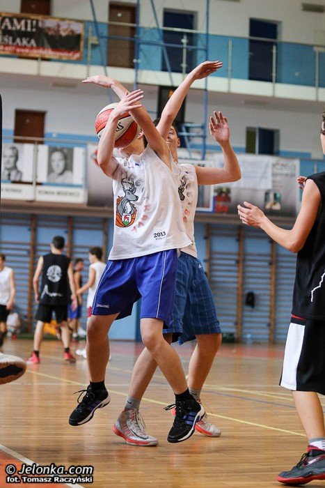 wyniki-iii-turnieju-jeleniogorskiego-streetballa-foto-48408
