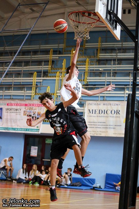 wyniki-iii-turnieju-jeleniogorskiego-streetballa-foto-48408