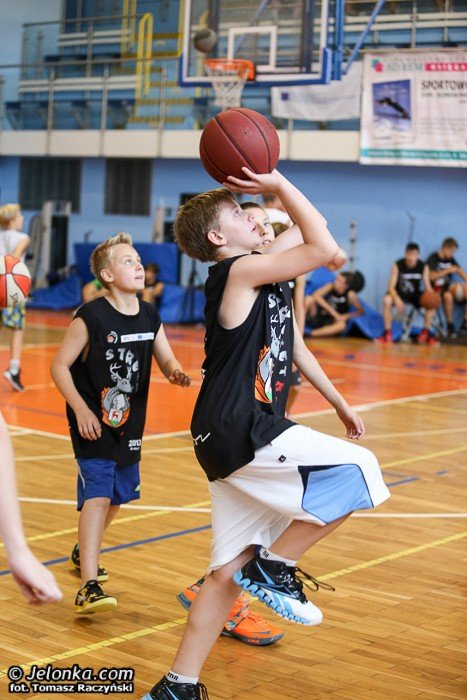 wyniki-iii-turnieju-jeleniogorskiego-streetballa-foto-48408