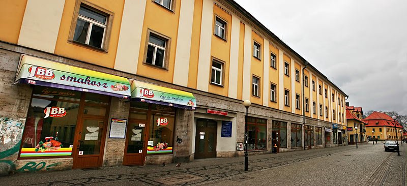 Zespół Szkół Licealnych i Zawodowych nr 2 im. Stanisława Staszica – „Handlówka”