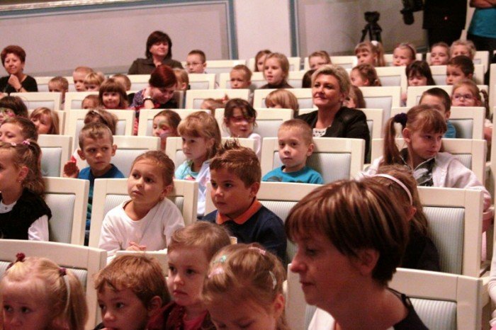 swieto-przedszkolakow-z-prezentem-dla-rodzicow-foto-48493