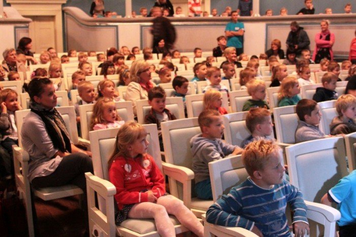 swieto-przedszkolakow-z-prezentem-dla-rodzicow-foto-48493