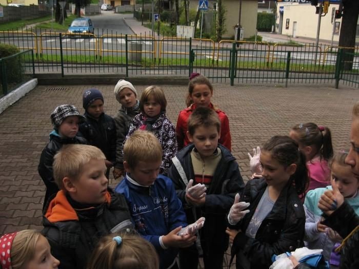 modzi-ruszyli-sprzatac-swiat-foto-48495