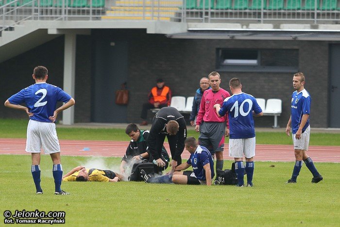 granica-pograzya-sie-przy-zotniczej-foto-48508